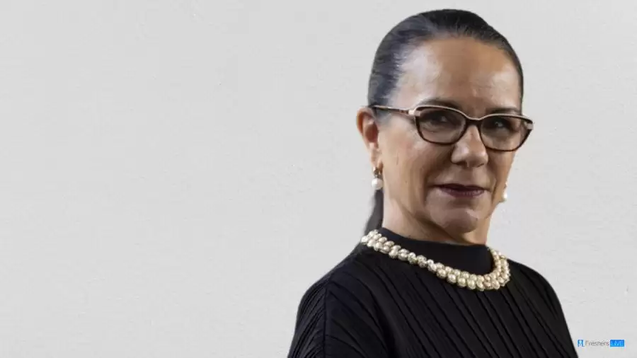 Linda Burney Height How Tall is Linda Burney?