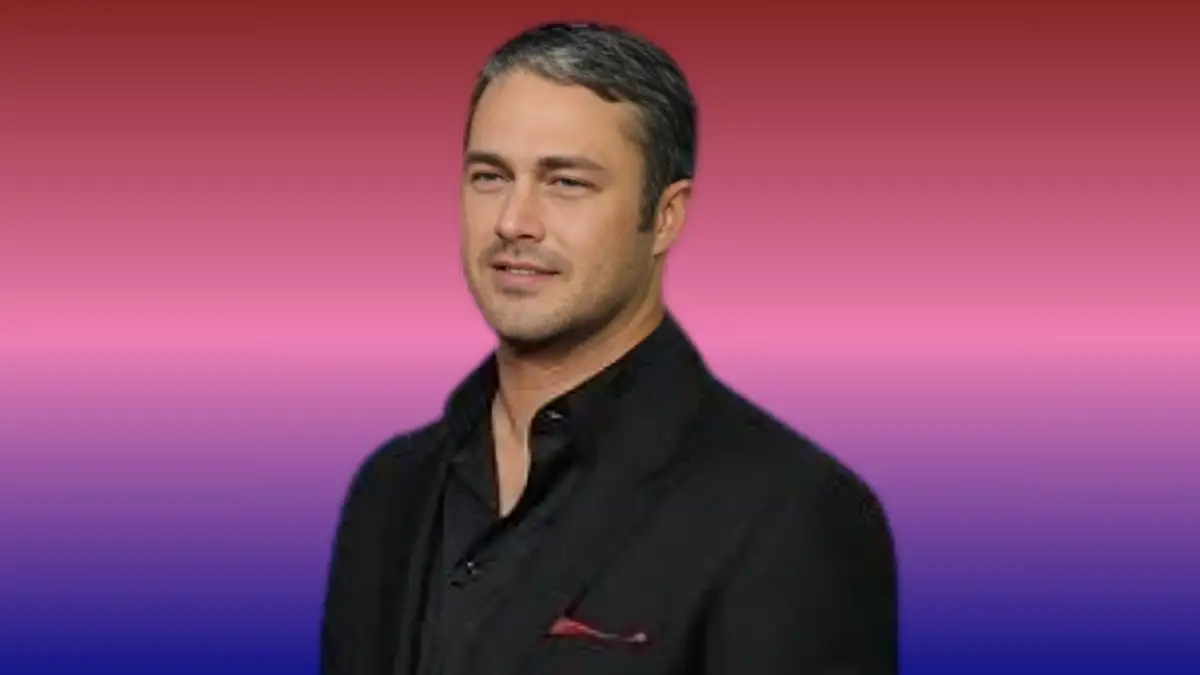 Taylor Kinney Height How Tall is Taylor Kinney?